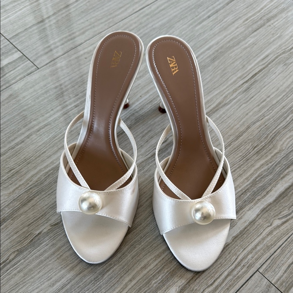 Zara White Pearl-Embellished Women's Heels